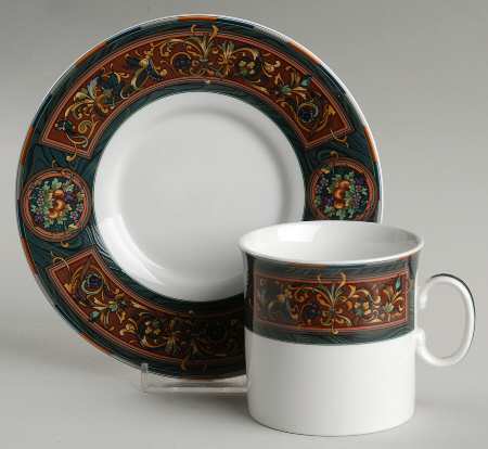 Flat Cup & Saucer Set