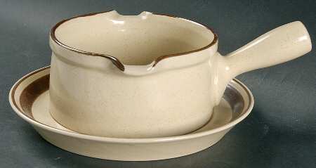 Sand Dune Gravy Boat & Underplate