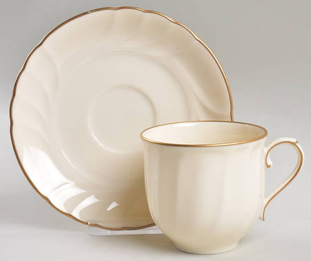 Spun Silk Flat Cup & Saucer Set