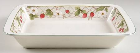 Strawberry Fair 13" Lasagna