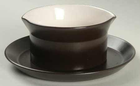 Stusepia Gravy Boat & Underplate