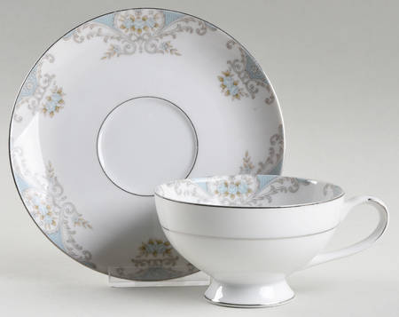 Sutton Footed Cup & Saucer Set