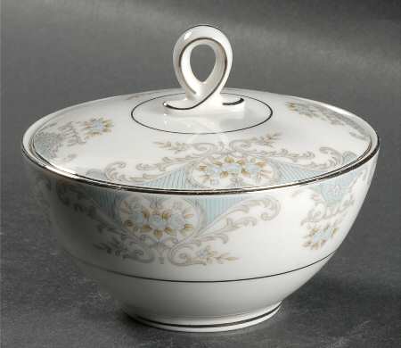 Sutton Sugar Bowl & Lid