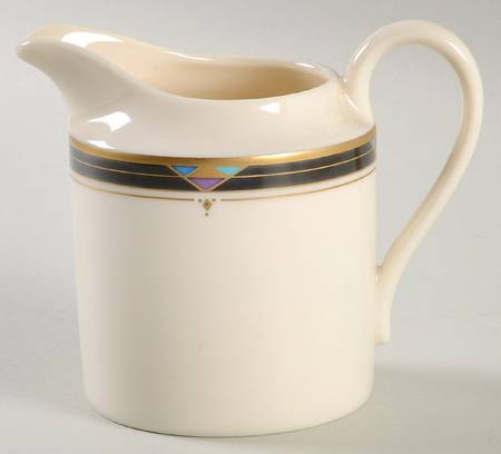 Town House Creamer