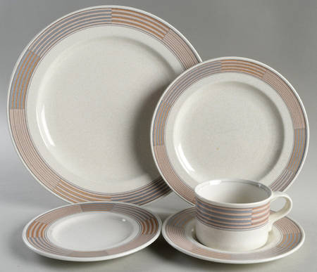 Tracings 5 Piece Place Setting