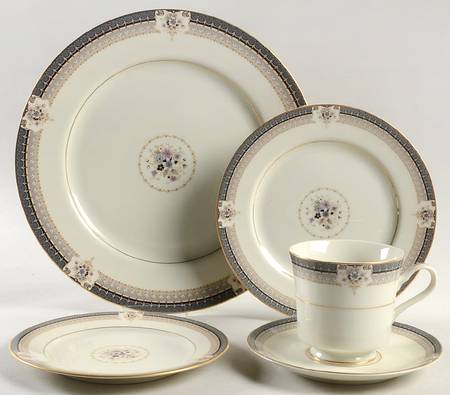 Tropez 5 Piece Place Setting