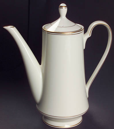 Trousdale Coffee Pot & Lid