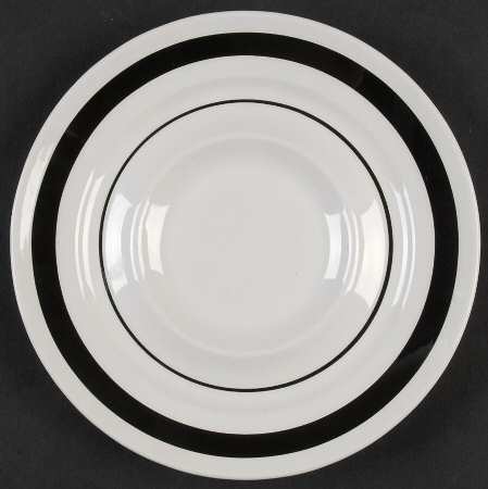 Tuxedo Saucer