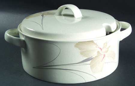 Upscale Tureen &  Lid