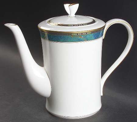 Venetian Court Coffee Pot & Lid