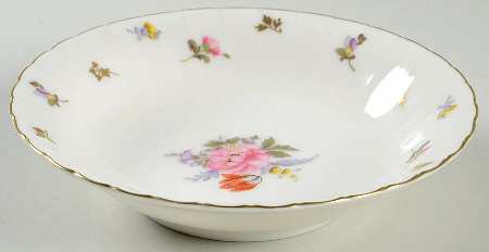 Villa Cesare Fruit/Dessert (Sauce) Bowl by Mikasa