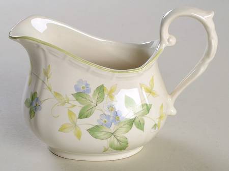 Violetta Creamer