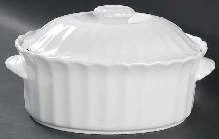 Yardley 1.5 Quart Oval Covered Casserole