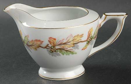Glendale Creamer by Mikado
