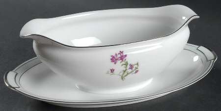Tina Gravy Boat with Attached Underplate by Mikado