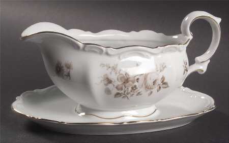 Charming Barbara Gravy Boat with Attached Underplate