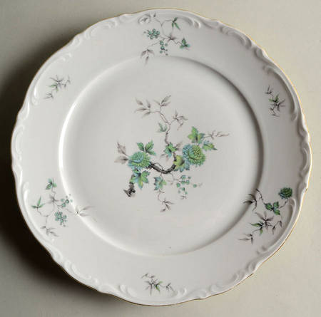 Green Ming (9901, Gold Trim) by Mitterteich