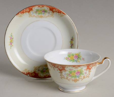 MMJ1 Footed Cup & Saucer Set by MM Japan