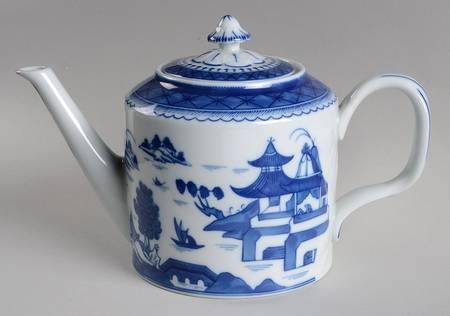 Canton Teapot & Lid
