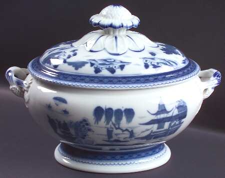 Canton Oval Tureen & Lid