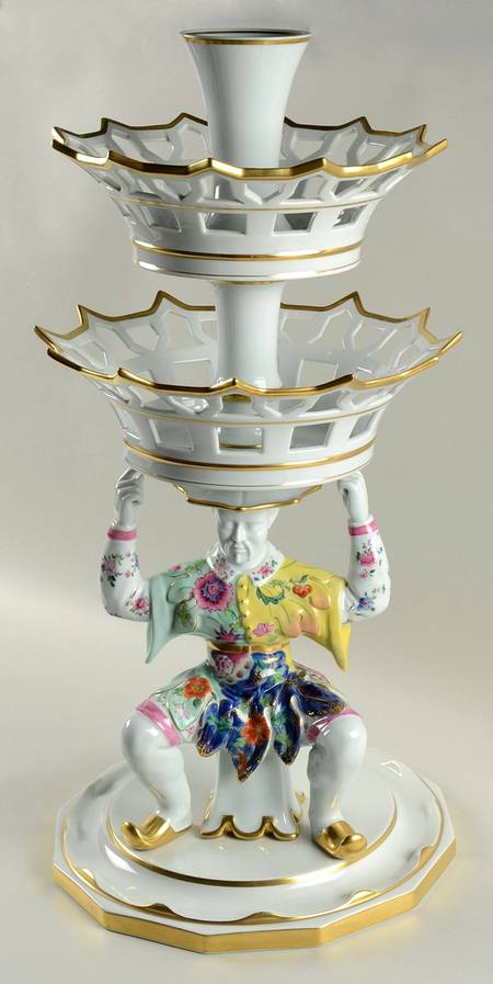 Tobacco Leaf Epergne