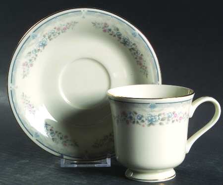 Nouvelle Rose Footed Cup & Saucer Set