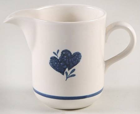 Hearts Creamer