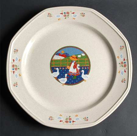 Plain & Fancy 11" Chop Plate (Round Platter)