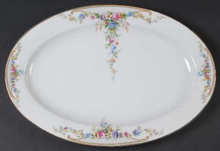 The Kenmore 14" Oval Serving Platter