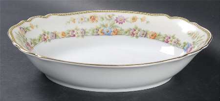 The Norfolk 10" Oval Vegetable Bowl