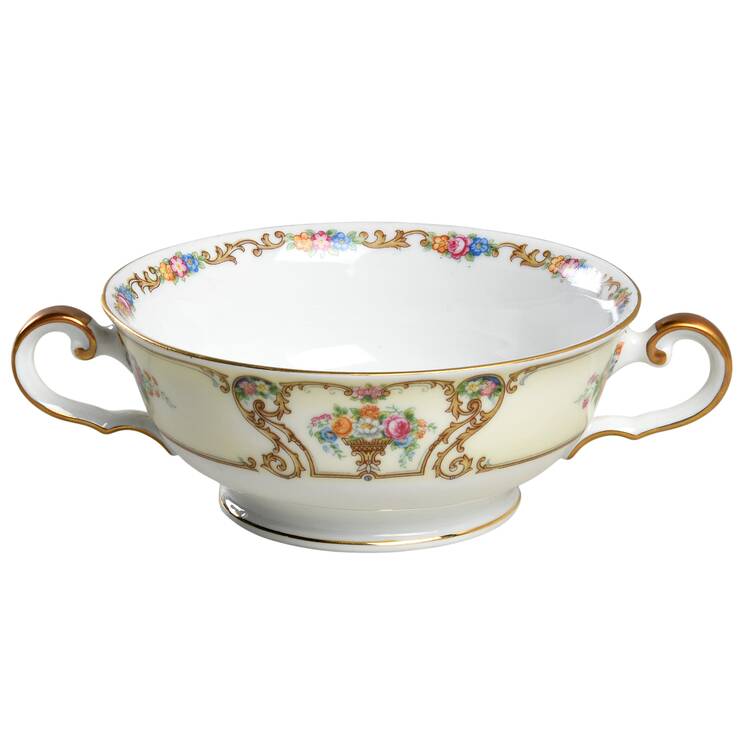 The Stirling Footed Cream Soup Bowl