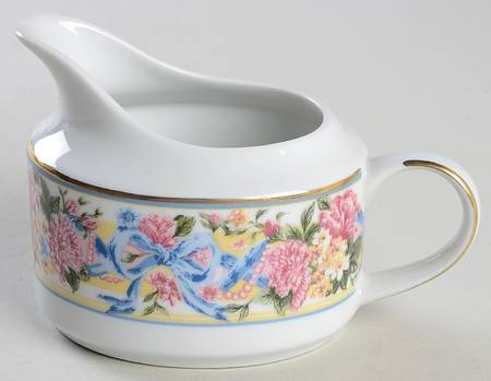 Ribbons & Pearls Creamer