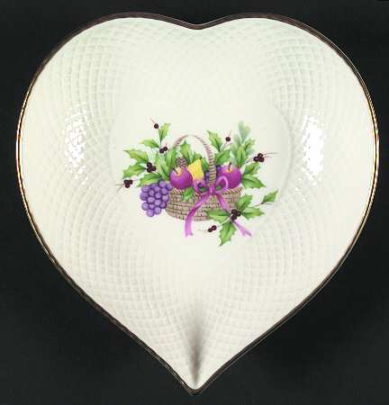 Christmas Spirit Heart Shaped Dish
