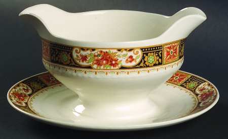 Chantrey Gravy Boat with Attached Underplate by Alfred Meakin