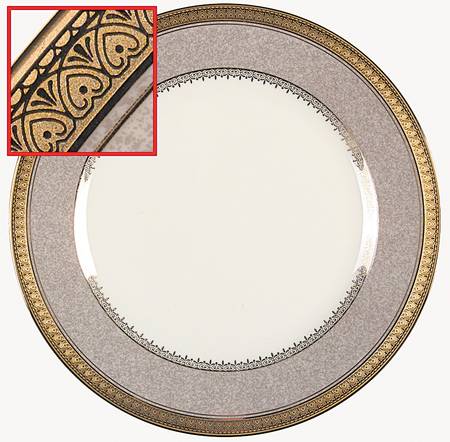 Palatial Gold Accent Luncheon Plate
