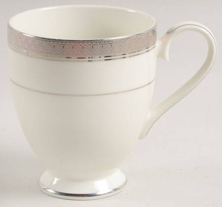 Palatial Platinum Mug