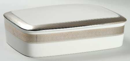 Palatial Platinum Rectangular Box with Lid
