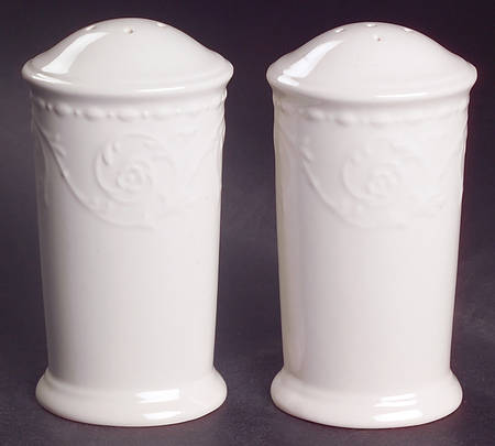 Plaza Lane Salt & Pepper Set