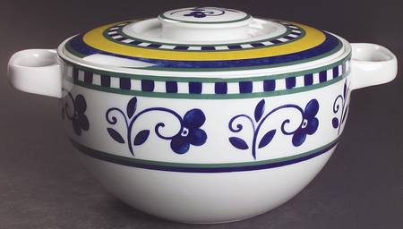 Firenze (Porcelain) 3 Quart Round Covered Casserole