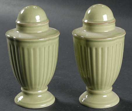 Honey Dew Salt & Pepper Set