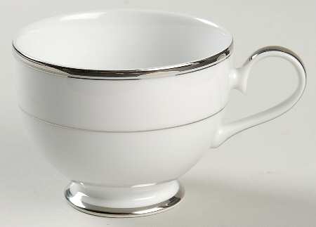Classic Platinum Footed Cup