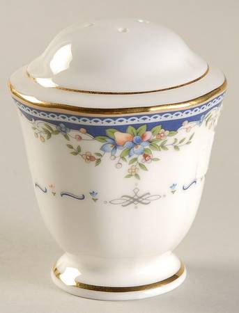 Montpellier Salt Shaker