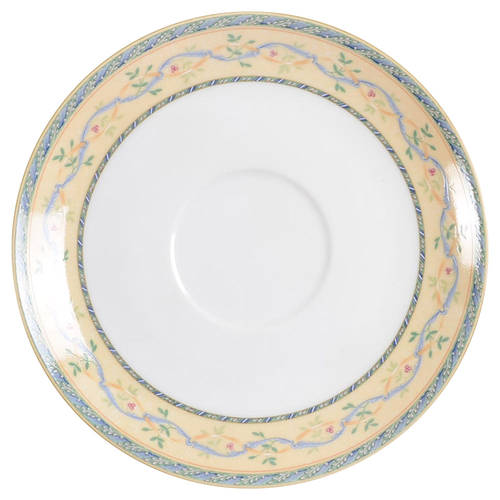Castle Berry Saucer