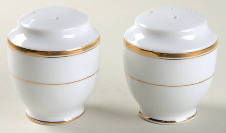 Classic Gold Salt & Pepper Set