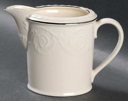 Plaza Platinum Creamer