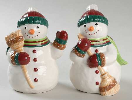 Christmas Wish Figural Salt and Pepper