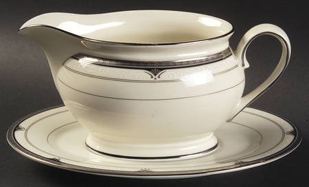 Silver Shells Gravy Boat & Underplate
