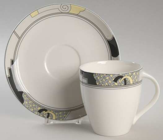 Scenario Flat Cup & Saucer Set
