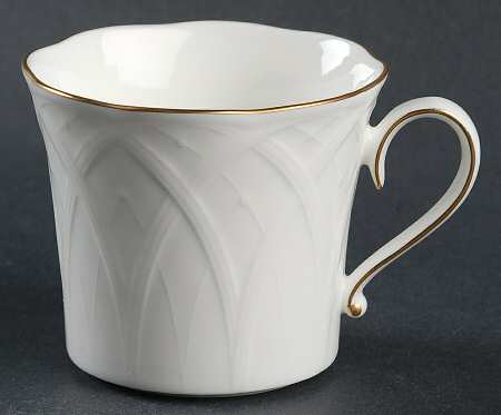 White House Gold Flat Cup