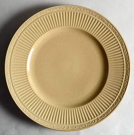 Cinnabar 12" Chop Plate (Round Platter)